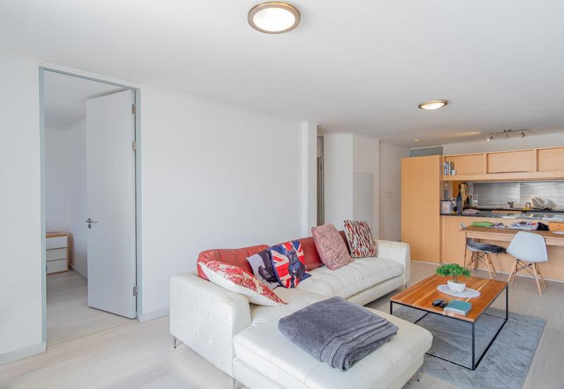 2 Bedroom Property for Sale in Claremont Western Cape